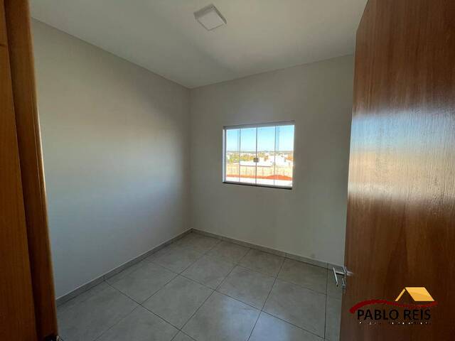 Apartamento para Locação em Monte Carmelo - 4