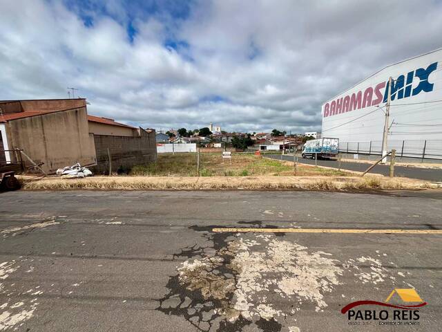 #388 - Terreno para Venda em Monte Carmelo - MG - 1