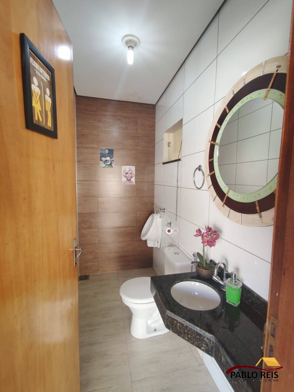 Casa à venda com 3 quartos, 200m² - Foto 17