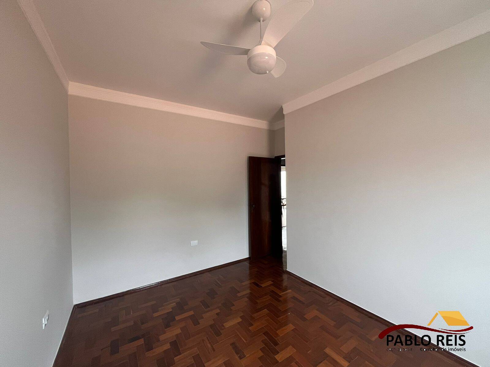 Casa à venda com 3 quartos, 360m² - Foto 20