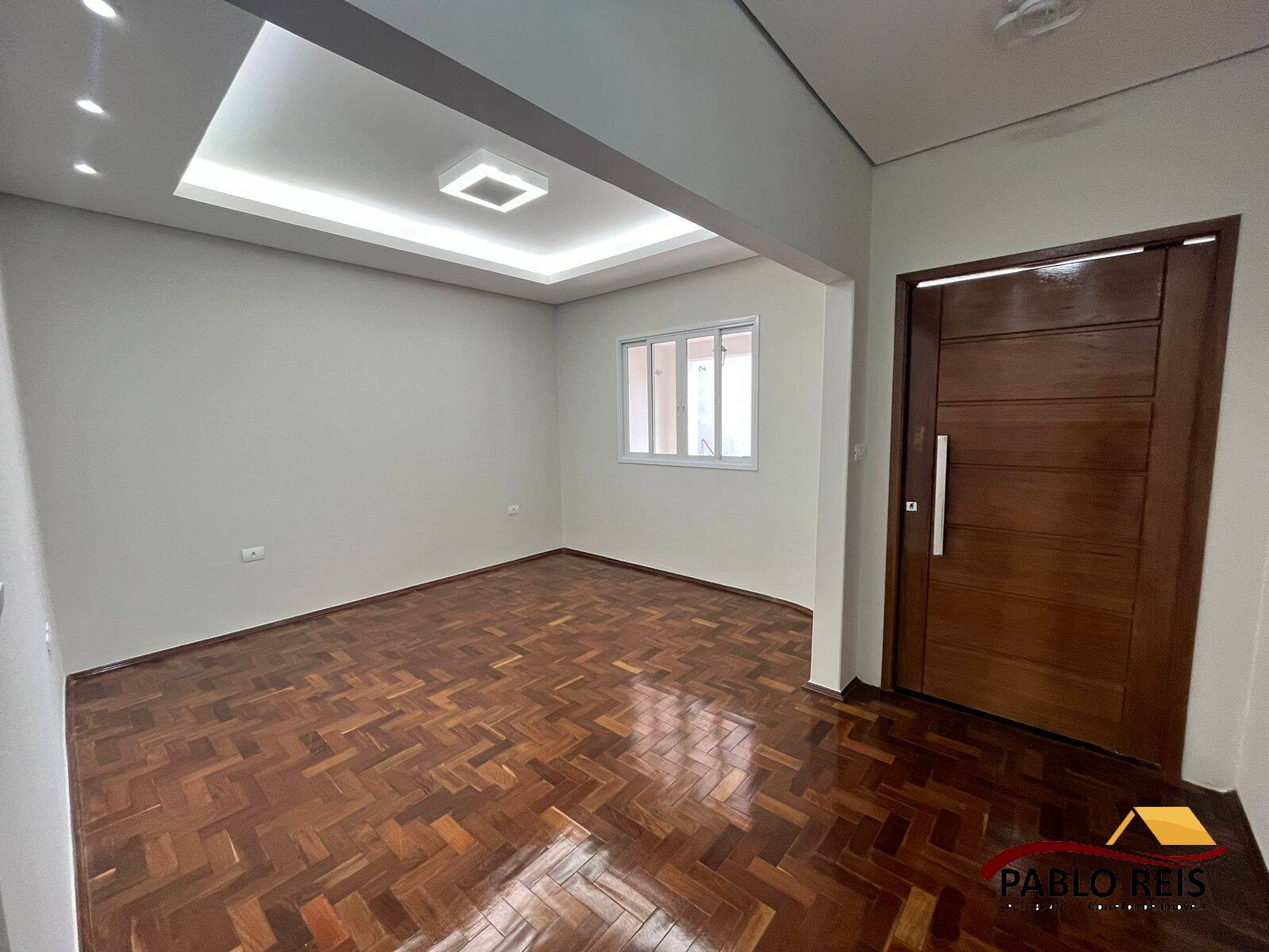 Casa à venda com 3 quartos, 360m² - Foto 7