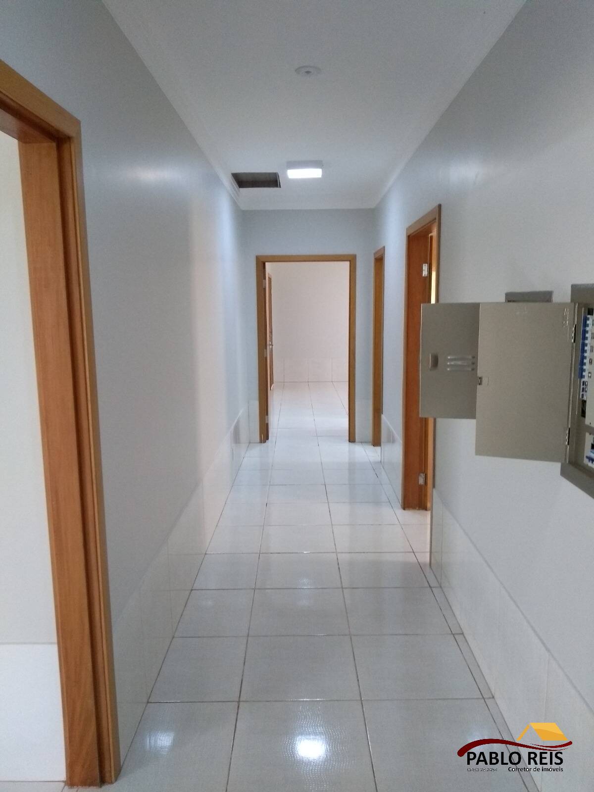 Casa à venda com 3 quartos, 320m² - Foto 19