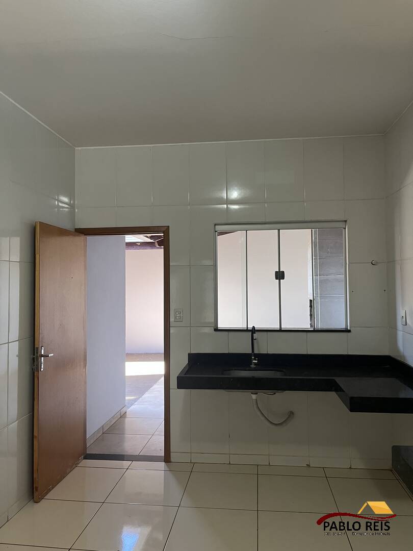 Casa à venda com 3 quartos, 170m² - Foto 11