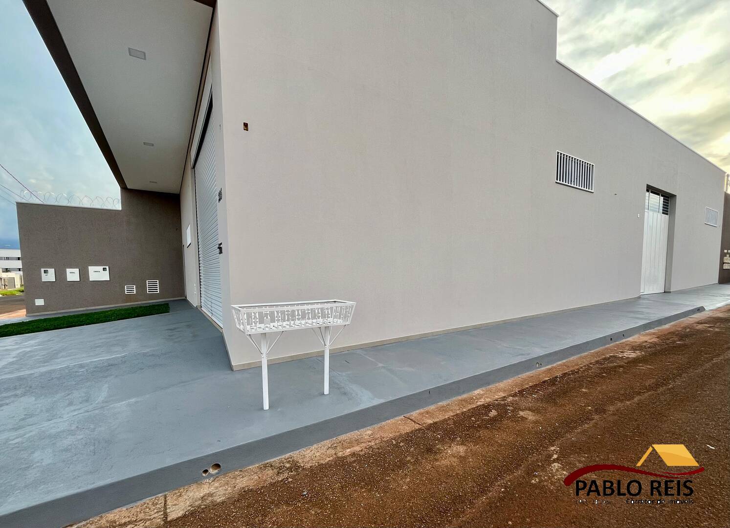 Depósito-Galpão-Armazém para alugar, 300m² - Foto 3